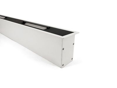 LUZ Wall Washer Trimmed Recessed Linear Light, 2835 LEDs, 70lm/W