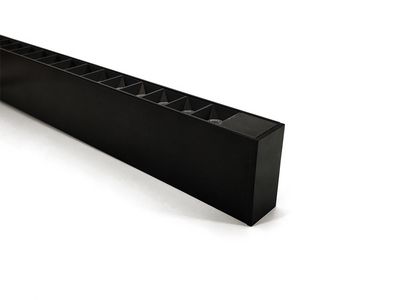 SLIM Series 50°Round In Diamond Louver Surface Linear Light